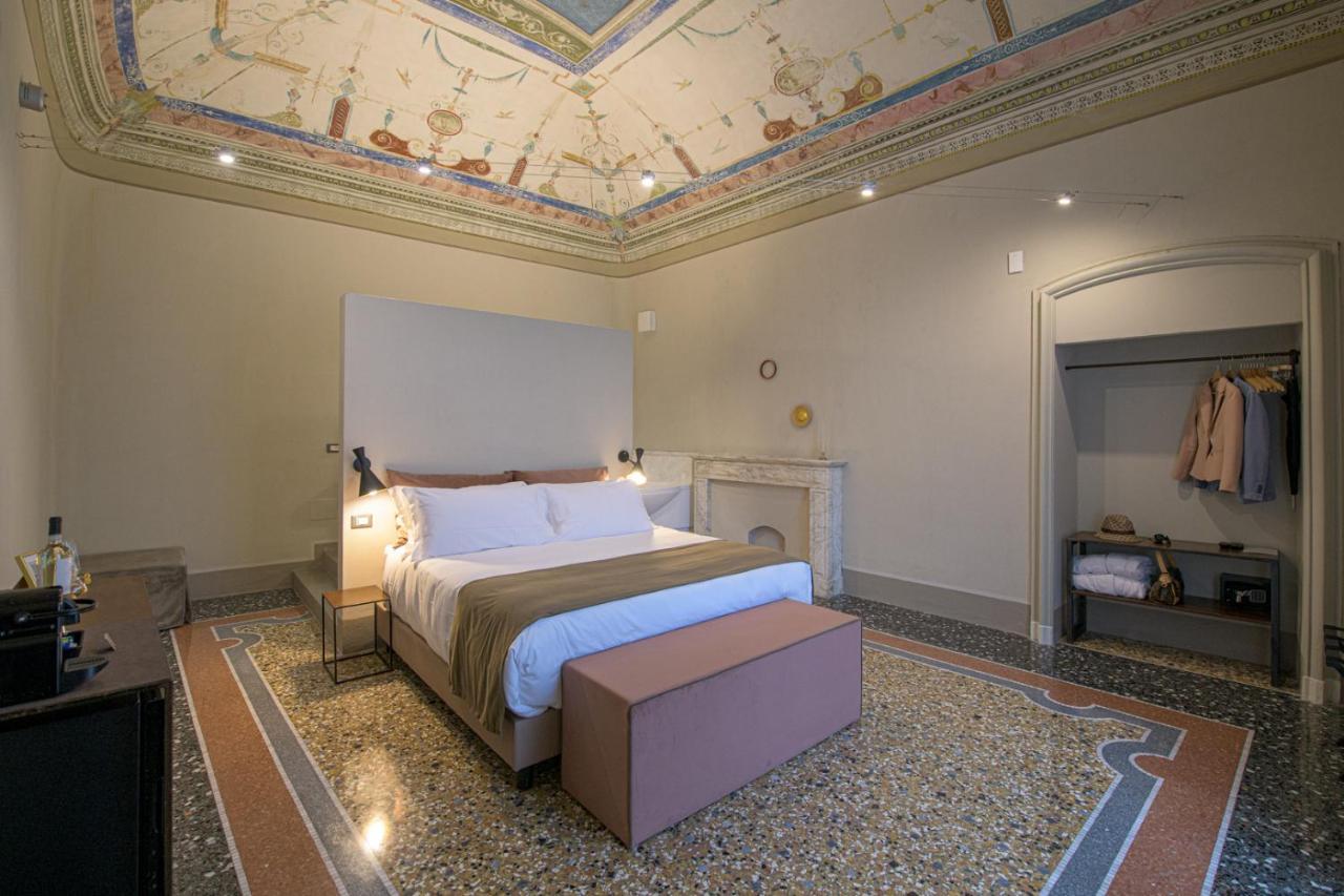Palazzo Sertorio Suites Ґаві Екстер'єр фото