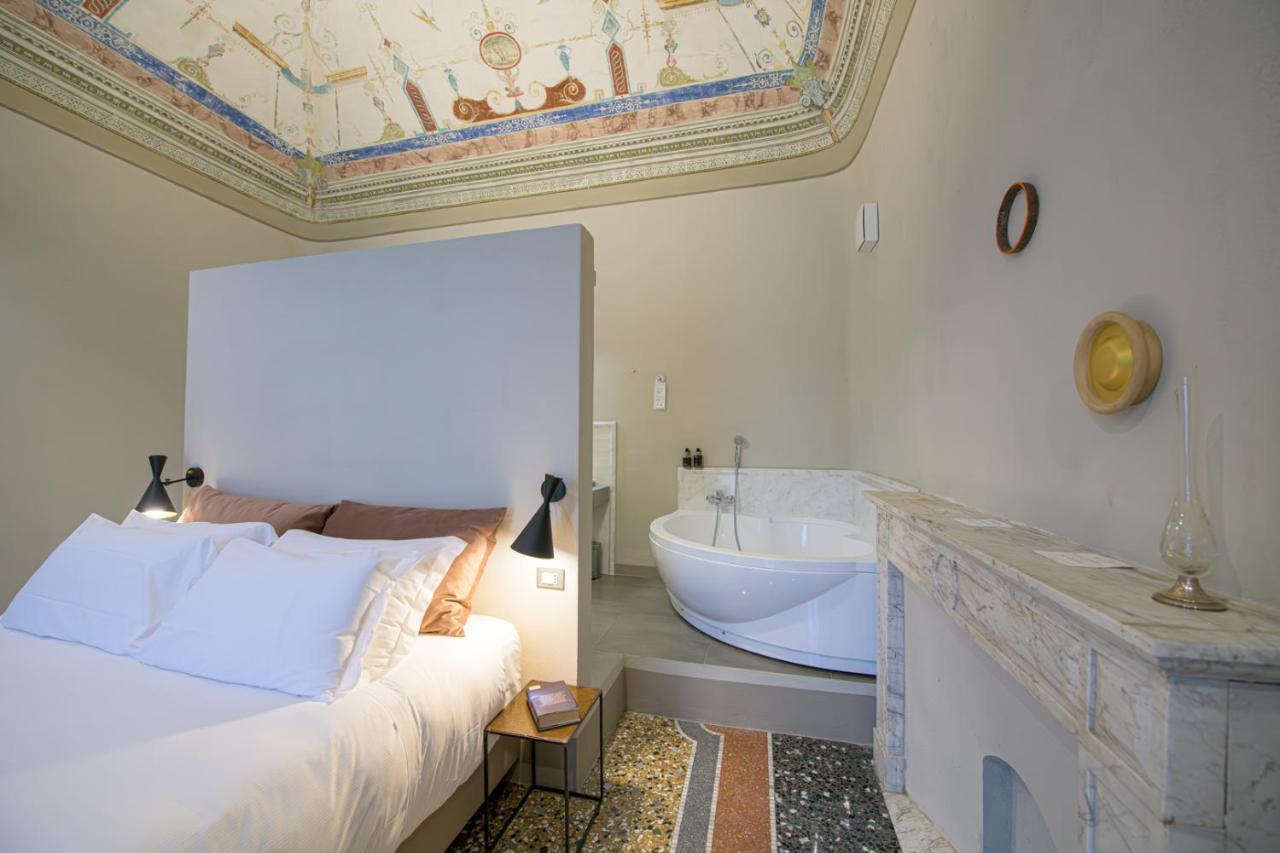 Palazzo Sertorio Suites Ґаві Екстер'єр фото
