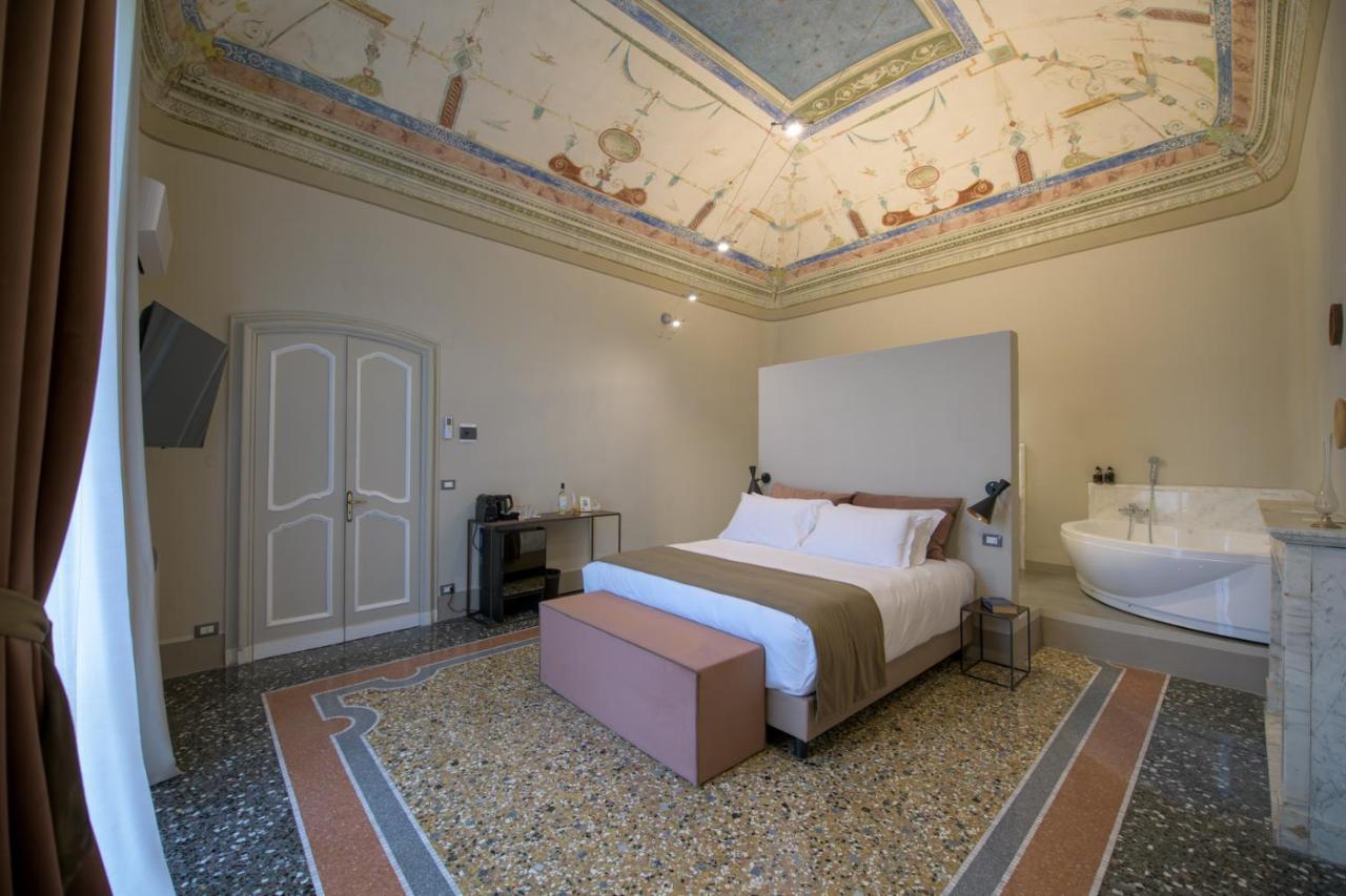 Palazzo Sertorio Suites Ґаві Екстер'єр фото