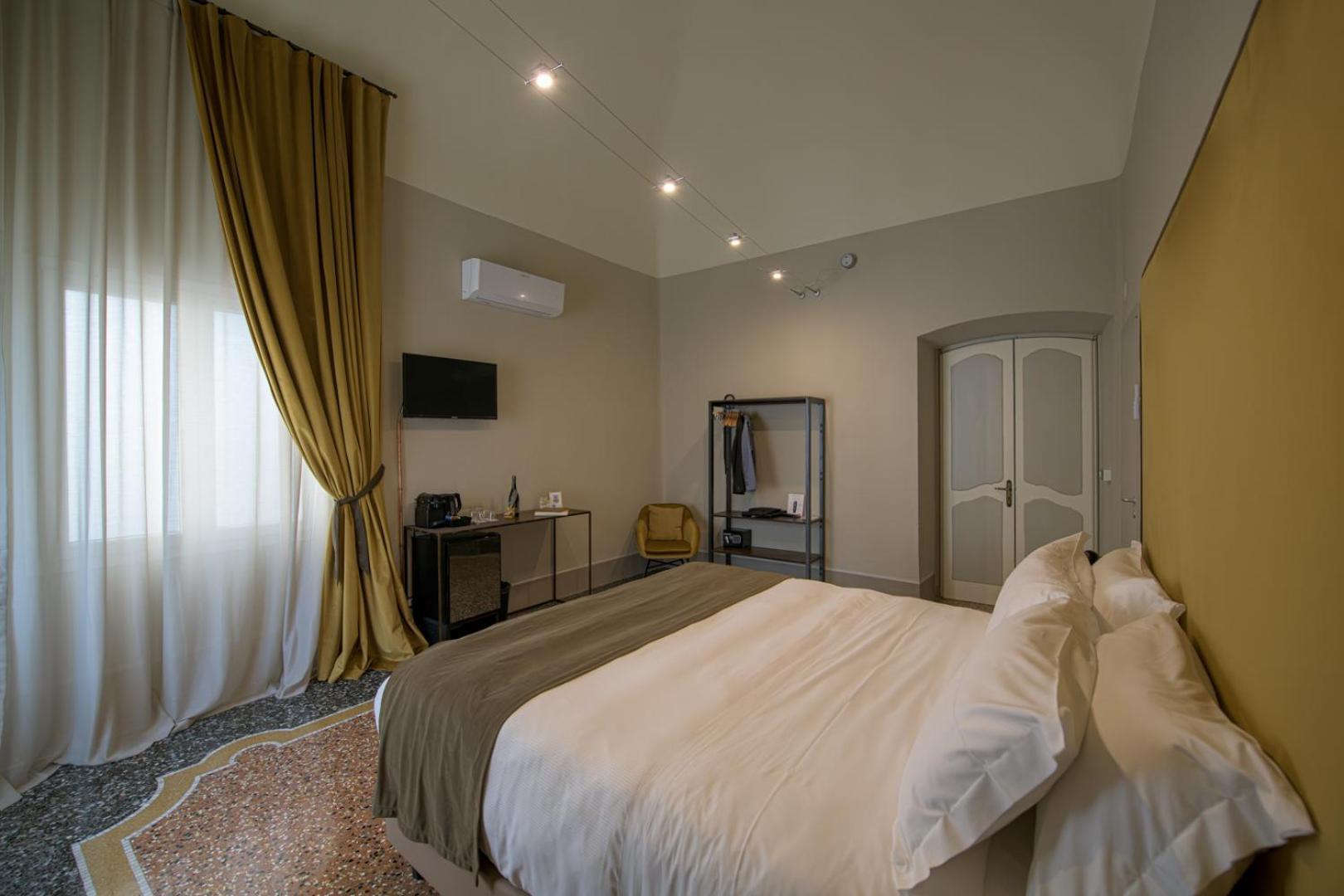 Palazzo Sertorio Suites Ґаві Екстер'єр фото